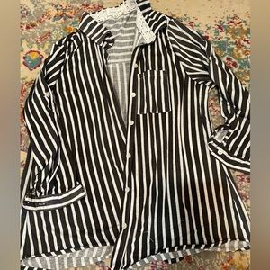 Ladies button up blouse
